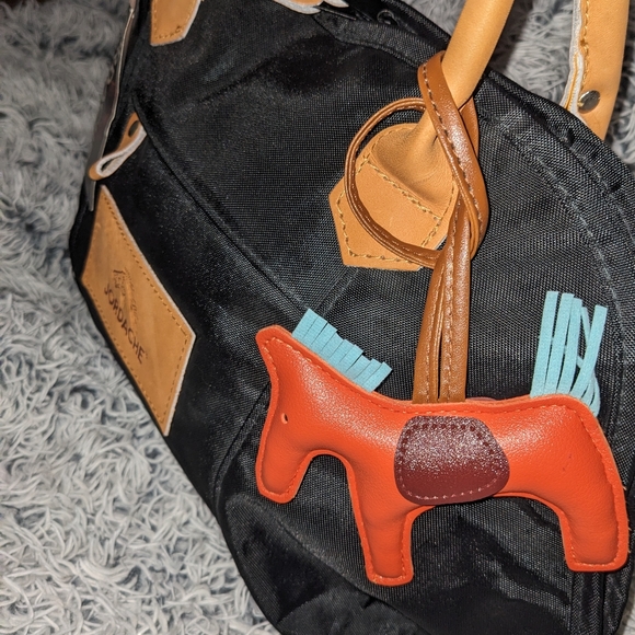 🐎Jordache Black Tote with Tan Handles With Horse Charm - Picture 10 of 10